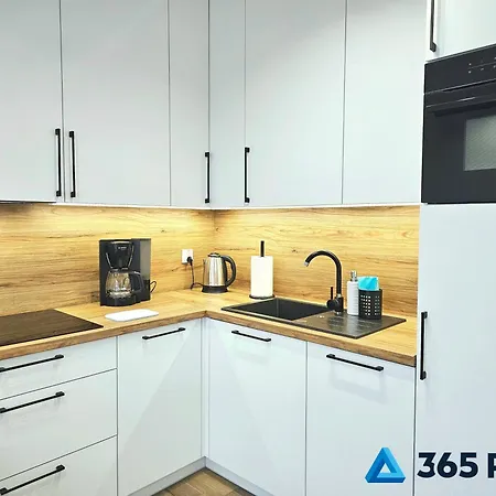 365pam - Przystan Na Rozanej *